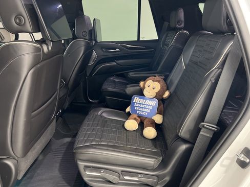 Used 2021 Cadillac Escalade Sport Platinum image 24