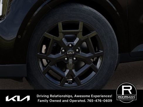 New 2026 Kia Carnival SX image 9