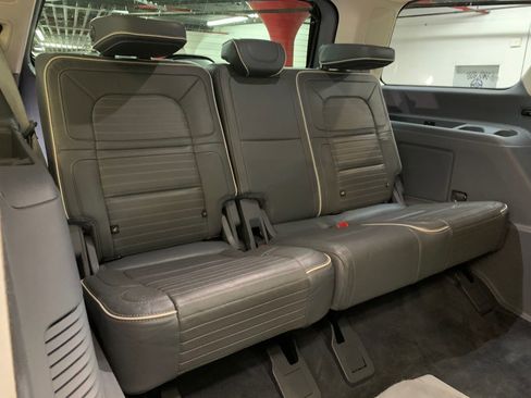 Used 2023 Lincoln Navigator Black Label AWD/4WD image 74