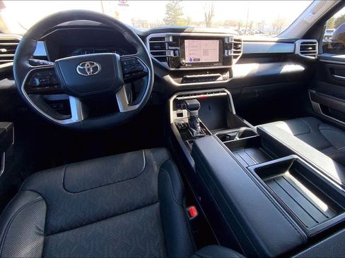Used 2023 Toyota Tundra SR5 w/ SR5 Premium Package image 15