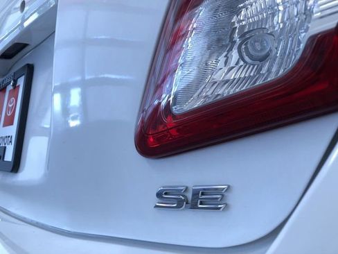 Used 2011 Toyota Camry SE w/ Fleet Convenience Pkg FWD image 8