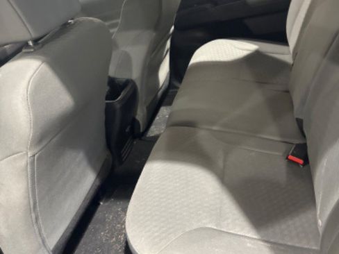 Used 2020 Toyota Tacoma SR image 9