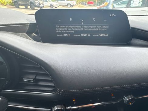Used 2020 MAZDA MAZDA3 AWD Hatchback w/ Premium Pkg image 24