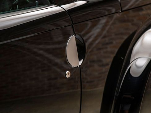 Used 2005 Chevrolet SSR w/ Preferred Equipment Group image 26