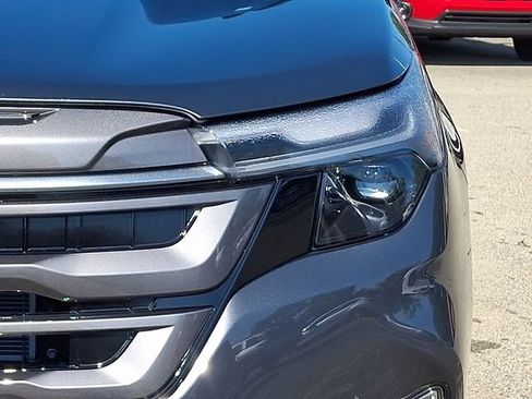 New 2026 Subaru Forester Touring AWD/4WD image 10