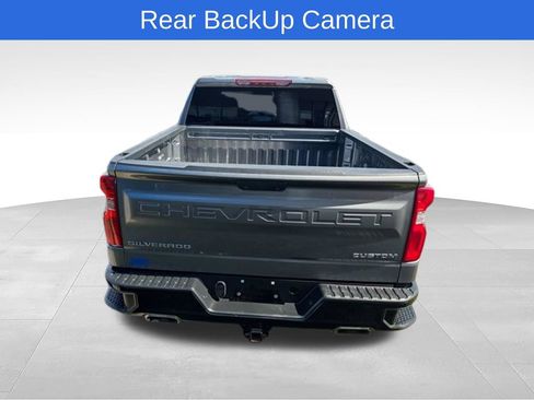 Used 2021 Chevrolet Silverado 1500 Custom Trail Boss AWD/4WD image 4