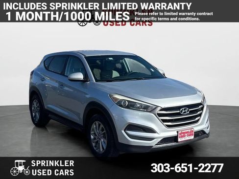Used 2016 Hyundai Tucson SE image 1