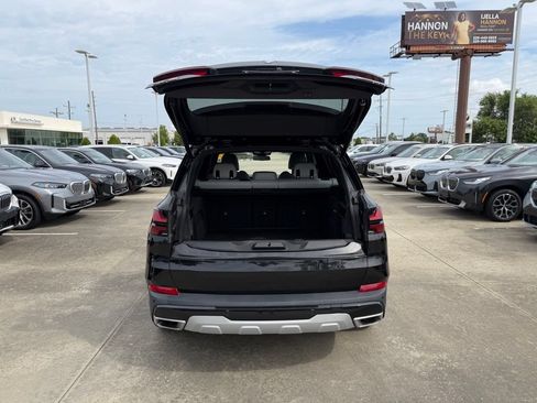 Certified 2024 BMW X5 sDrive40i w/ Premium Package RWD image 25