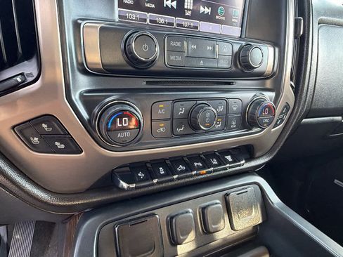 Used 2017 GMC Sierra 2500 Denali w/ Duramax Plus Package image 14