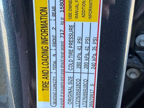 Used 2021 GMC Sierra 1500 AT4 image 16