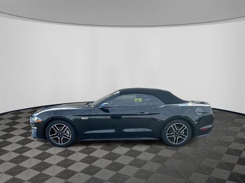 Used 2020 Ford Mustang Premium image 8