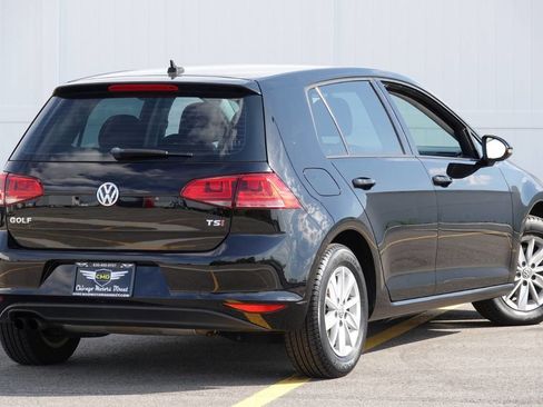 Used 2016 Volkswagen Golf S FWD image 27