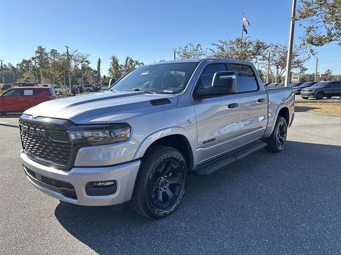 New 2026 RAM 1500 4x4 Crew Cab image 7