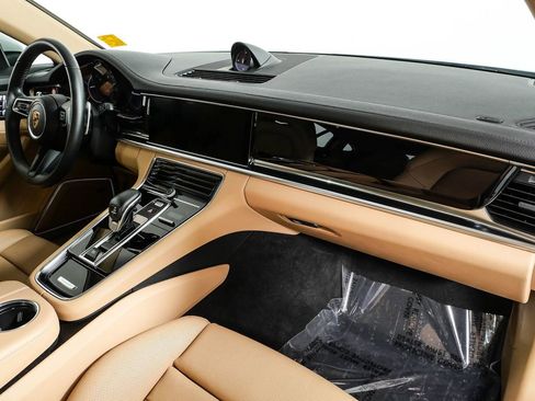 Used 2021 Porsche Panamera 4 AWD/4WD image 25