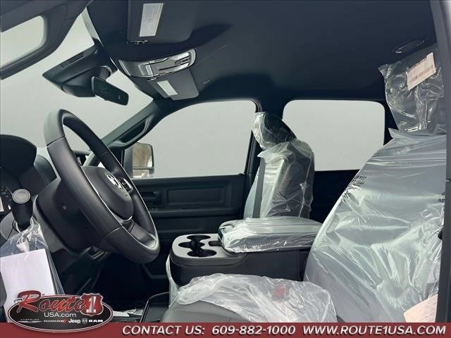 New 2026 RAM 3500 Tradesman w/ Chrome Appearance Group A AWD/4WD image 28
