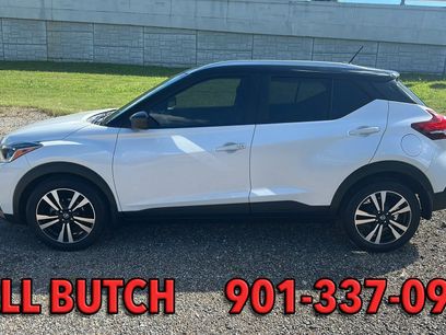 Used 2019 Nissan Kicks SV