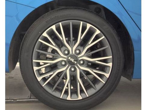 Used 2023 Kia Forte GT-Line FWD image 10