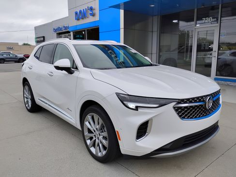 Used 2023 Buick Envision Avenir AWD/4WD image 3