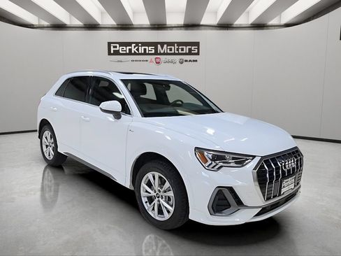 Used 2025 Audi Q3 2.0T Premium AWD/4WD image 8