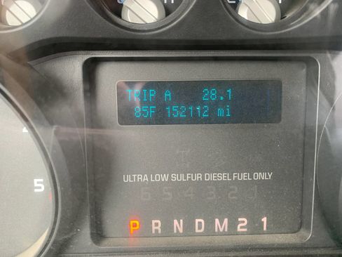 Used 2014 Ford F550 4x4 Regular Cab Super Duty image 13