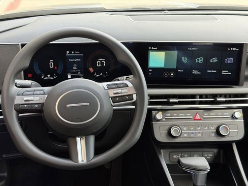 New 2026 Hyundai Tucson SE image 12