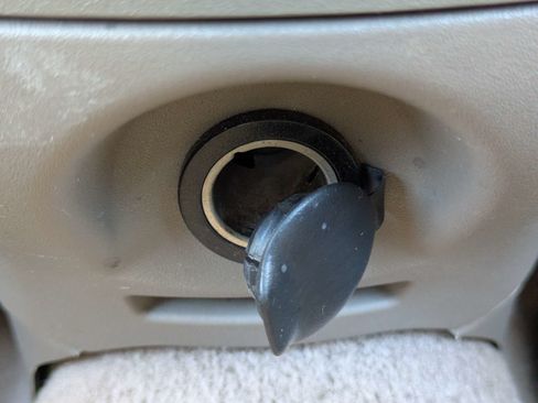 Used 2006 Saturn ION Level 2 FWD image 14