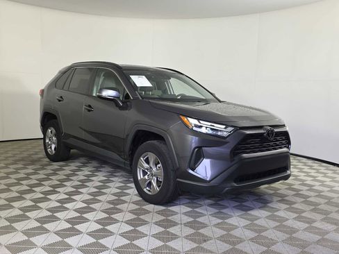 Used 2023 Toyota RAV4 XLE w/ Convenience Package image 2