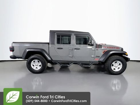 Used 2020 Jeep Gladiator Sport w/ Trailer Tow Package AWD/4WD image 19