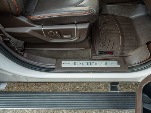 Used 2017 Ford F250 King Ranch w/ King Ranch Ultimate Package image 45