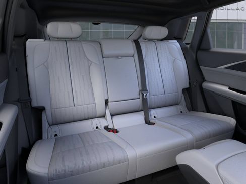 New 2026 Cadillac Lyriq Luxury w/ LPO, Floor Liner Package AWD/4WD image 17