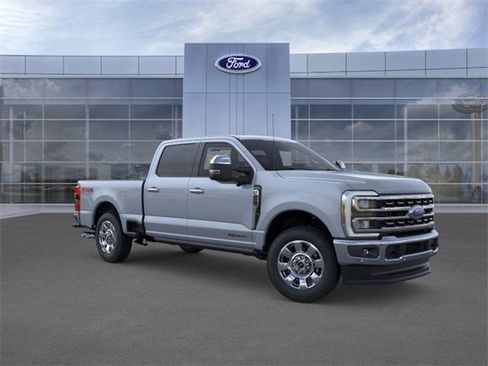 New 2026 Ford F250 Lariat w/ Lariat Premium Package image 7