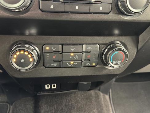 Used 2019 Ford F150 XLT w/ Equipment Group 302A Luxury AWD/4WD image 22
