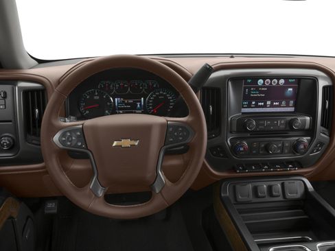 Used 2018 Chevrolet Silverado 1500 High Country AWD/4WD image 5