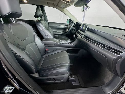 Certified 2023 INFINITI QX60 Luxe w/ Cargo Package AWD/4WD image 38