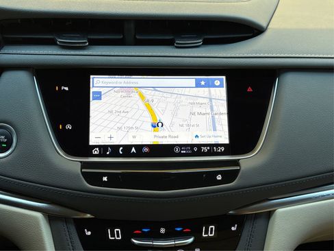 Certified 2024 Cadillac XT5 Premium Luxury image 24