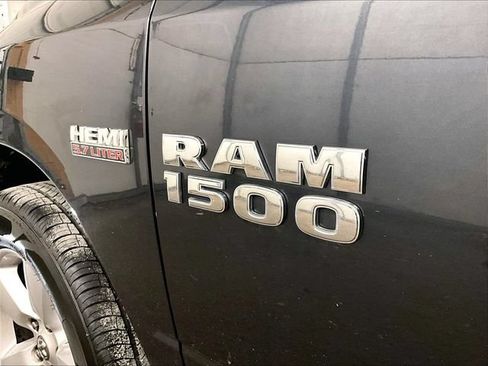 Used 2015 RAM 1500 Express AWD/4WD image 14