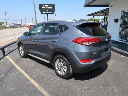 Used 2018 Hyundai Tucson SEL FWD image 4