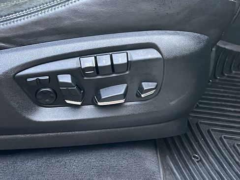 Used 2016 BMW X5 M image 19