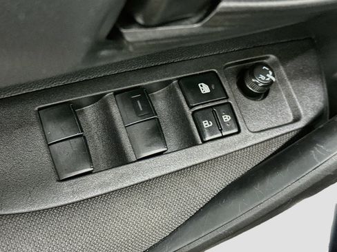 Used 2025 Toyota Corolla LE FWD image 15