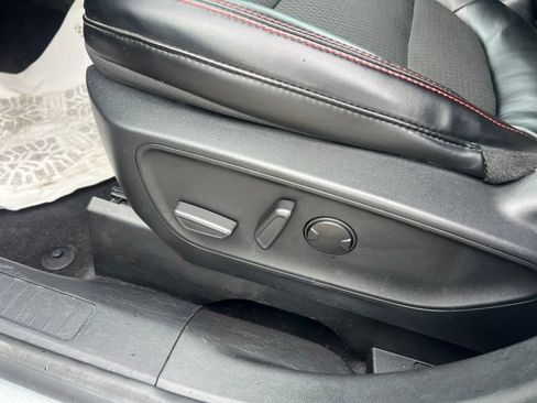 Certified 2024 Ford Escape ST-Line Select w/ Tech Pack #1 AWD/4WD image 19