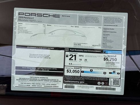New 2025 Porsche Panamera 4 image 26