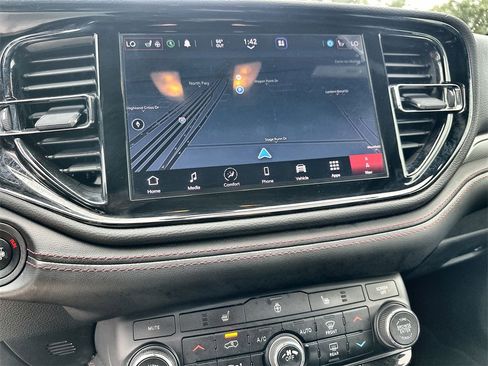 Used 2021 Dodge Durango R/T w/ Blacktop Package image 28