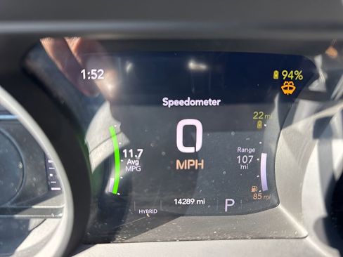 Used 2024 Jeep Wrangler Unlimited w/ Convenience Group image 23