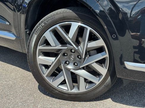 Used 2022 Hyundai Santa Fe Calligraphy w/ Cargo Package image 5