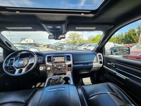 Used 2016 RAM 1500 Limited image 19