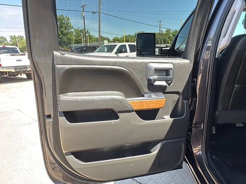 Used 2016 Chevrolet Silverado 1500 LTZ w/ Max Trailering Package AWD/4WD image 11
