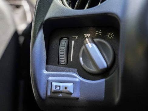 Used 1996 Pontiac Firebird Trans Am RWD image 40