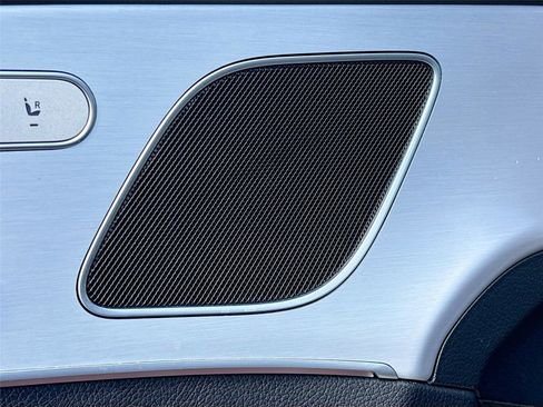 Used 2024 Mercedes-Benz GLE 350 4MATIC image 19