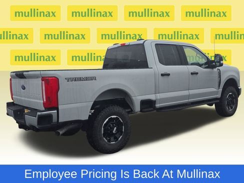 New 2026 Ford F250 XLT w/ Tremor Off-Road Package AWD/4WD image 3