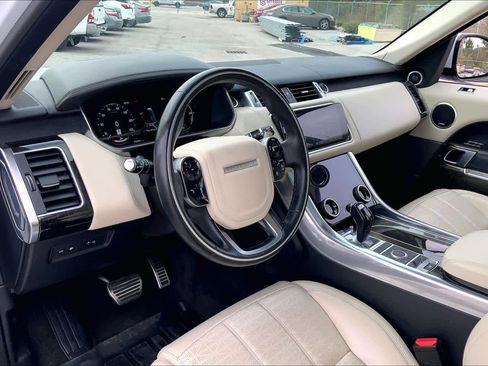 Used 2020 Land Rover Range Rover Sport Autobiography image 16